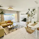 Apartment Port Baywatch